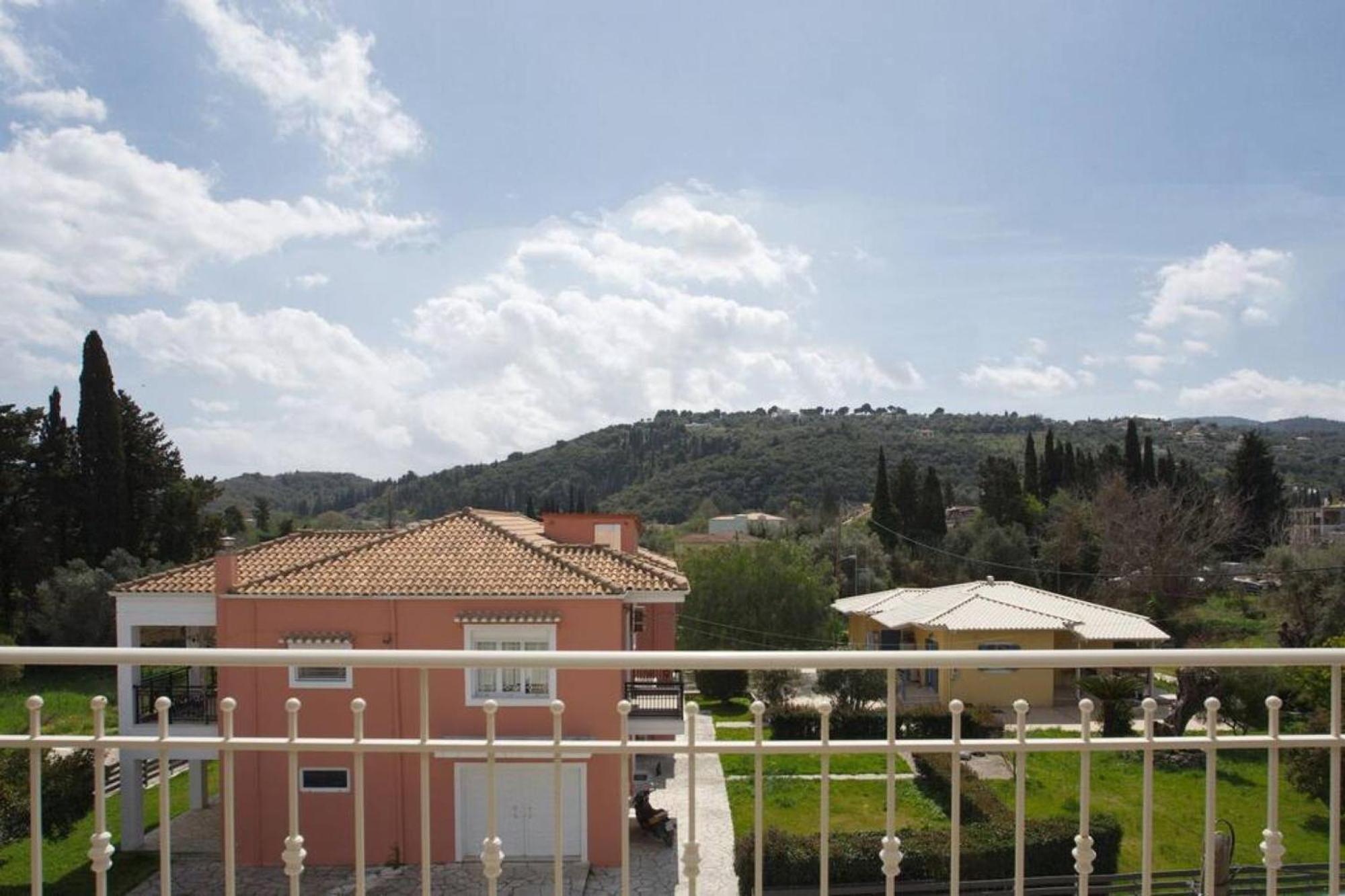 Sunny Apartment Lefkada - Lefkada Bnb Kalligoni Екстериор снимка